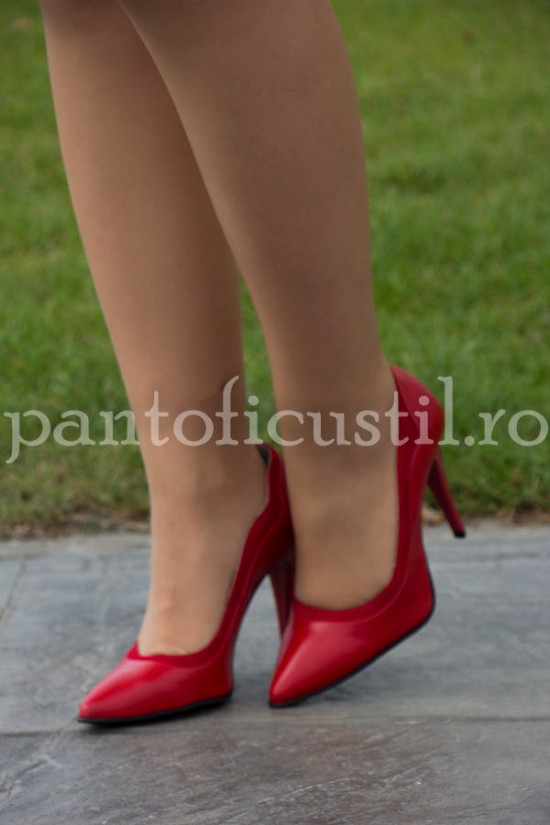 Pantofi stiletto din piele naturala rosie