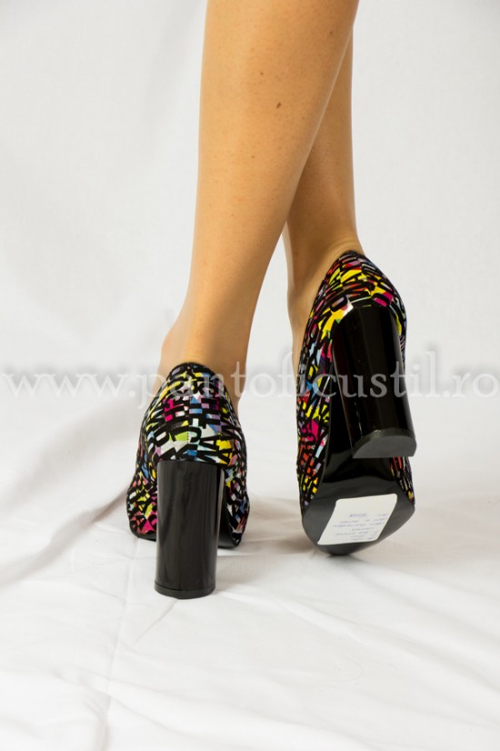 Pantofi din piele multicolora imprimeu litere cu toc de 10 cm