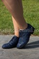 Pantofi Oxford din piele bleumarin cu imprimeuri grafice